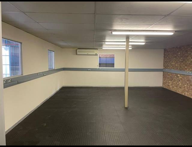 INDUSTRIAL PROPERTY TO RENT IN RANDJESPARK